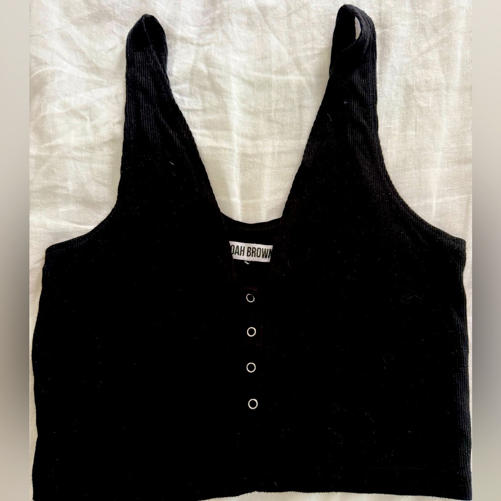 Joah Brown Black cropped Henley top size M
